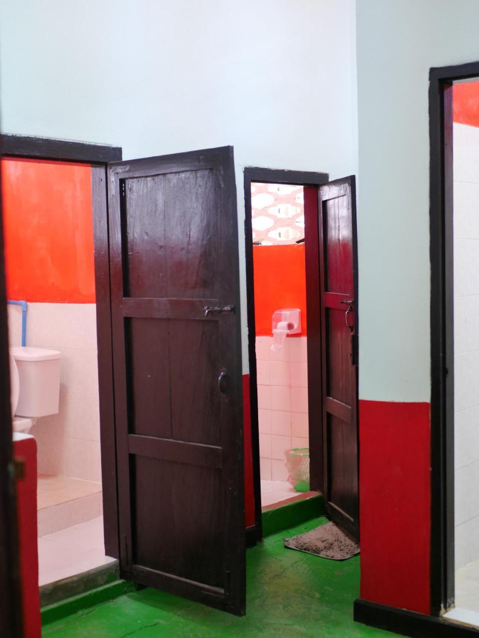 Y Not Laos Hostel Luang Prabang Esterno foto
